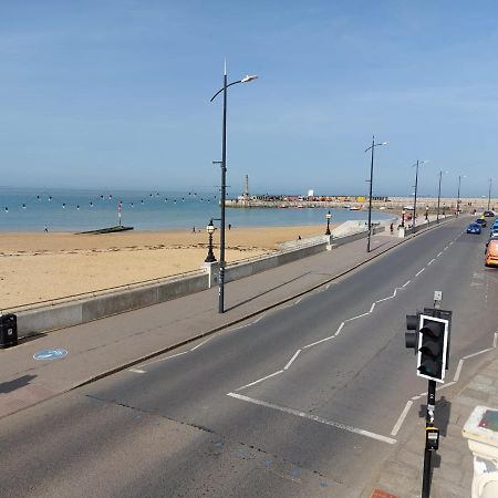Inviting 1-Bed Apartment In Herne Bay Kültér fotó