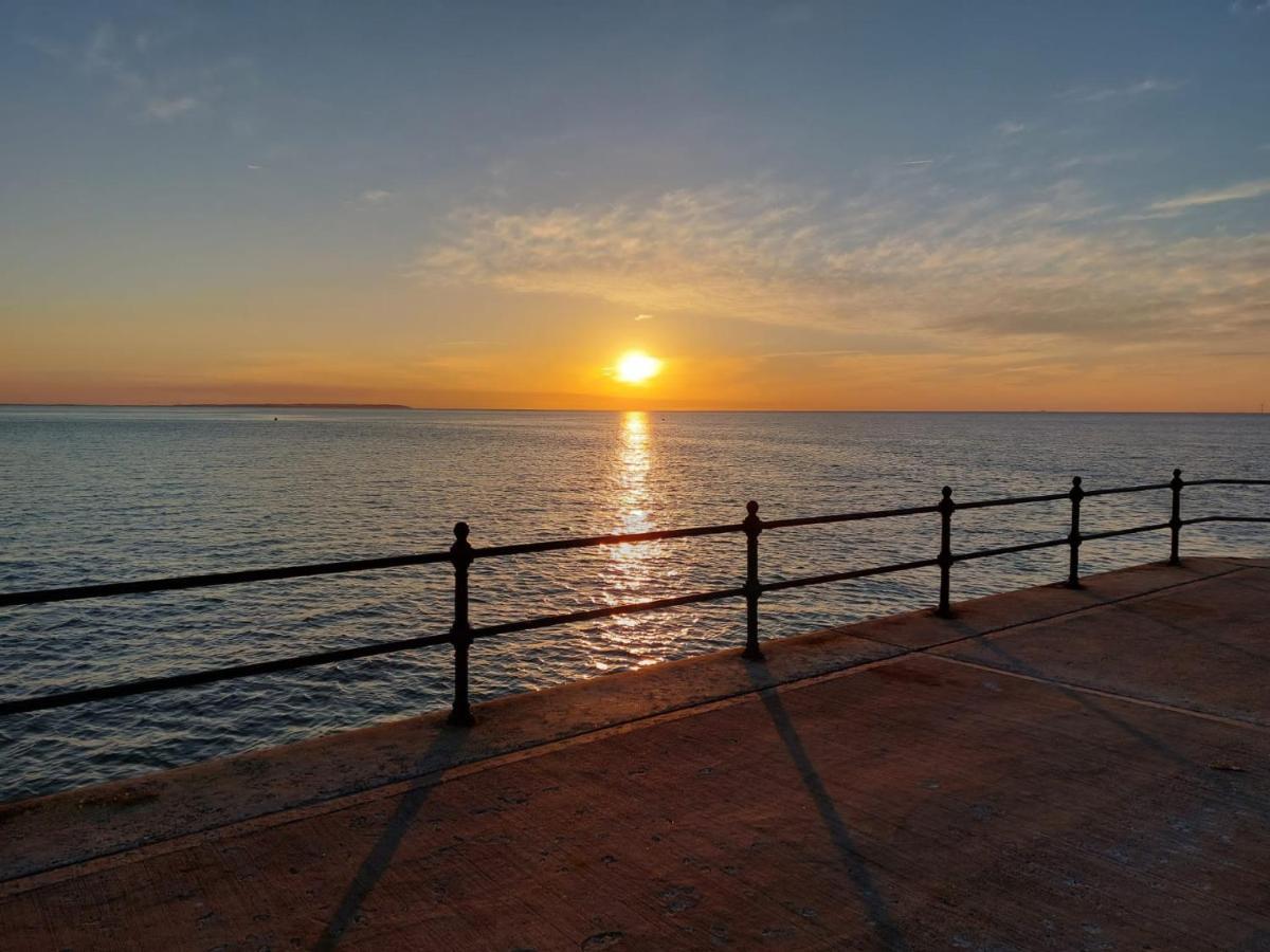 Inviting 1-Bed Apartment In Herne Bay Kültér fotó